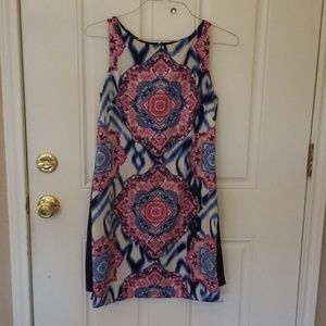 Vince camuto printed shift dress